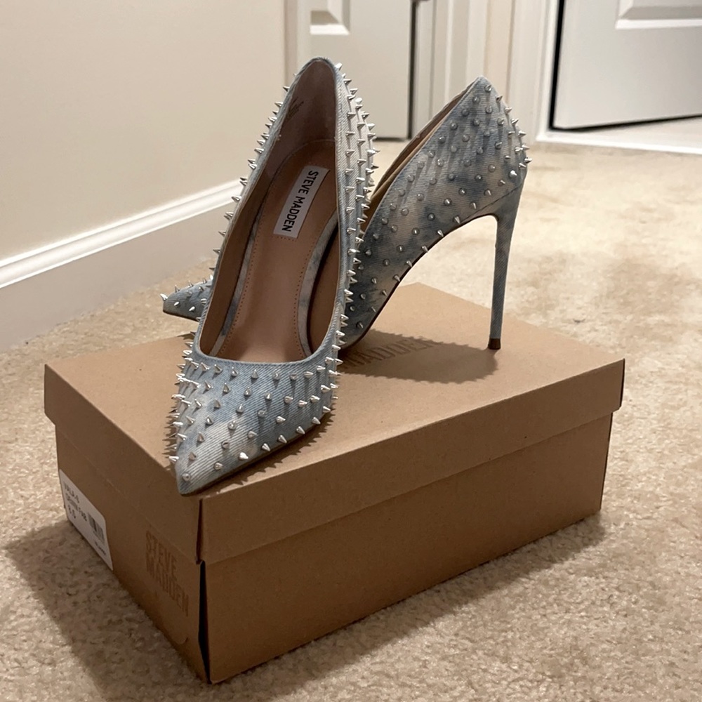 Denim heels